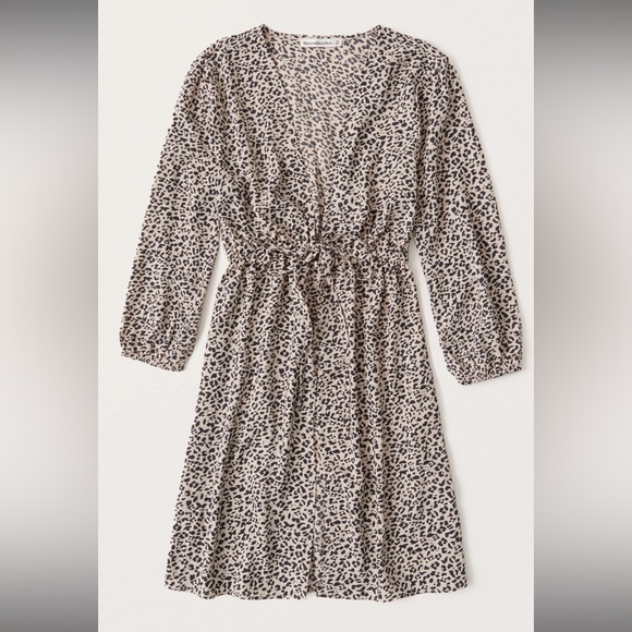 Abercrombie & Fitch Women’s Puff Sleeve Kimono Tan Leopard Size Medium - Picture 1 of 5